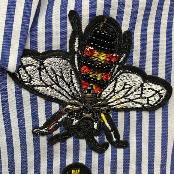 Code x Mode Blue & White Striped Appliqué Shirt XS - Picture 7 of 11